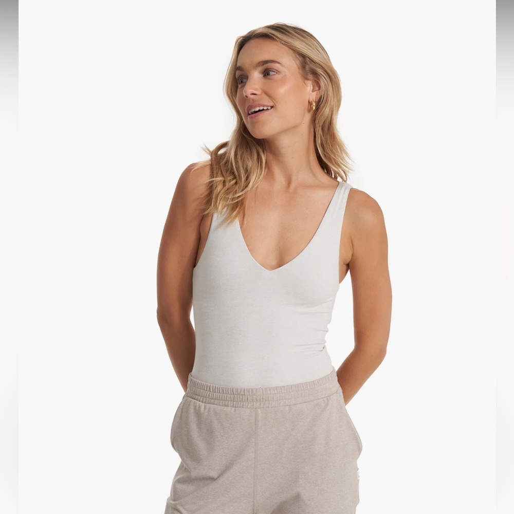 Vuori V-Halo Neck Bodysuit